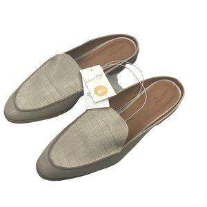 Universal Thread Women's Size 9.5 Beige Dekota Shoes New With Tags